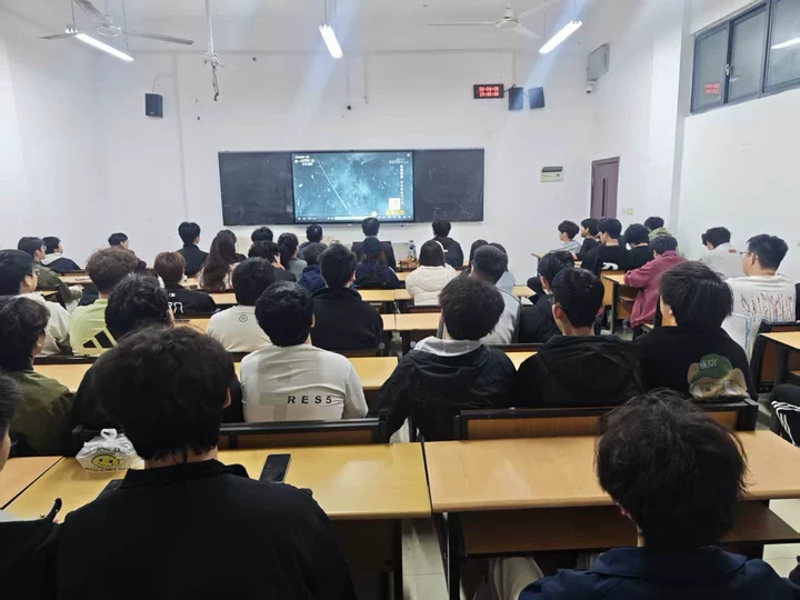 Epkz_1775609942555027391.png 观影照片(3).png